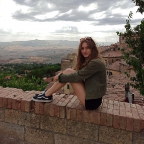 Greta, Babysitter a Basiliano