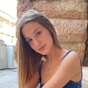 Anna, Babysitter a Costabissara