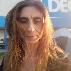 Patrizia, Babysitter a Paese