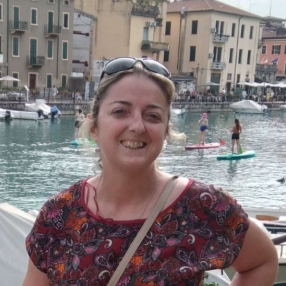 Domenica, Babysitter a Canneto Sull'oglio