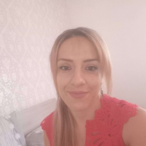 Ramiza, Babysitter a Mira