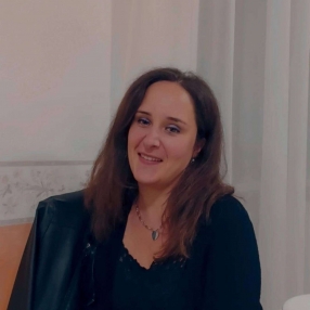 Francesca, Babysitter a Ortona