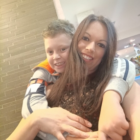 Ambra, Babysitter in Biella