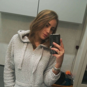 Alessia, Babysitter in Rovello Porro