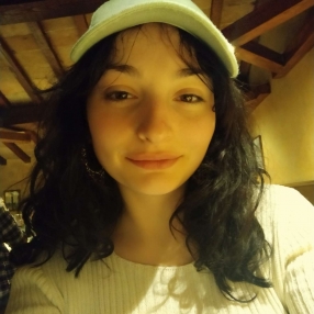 Emma, Babysitter a Marina di Cerveteri