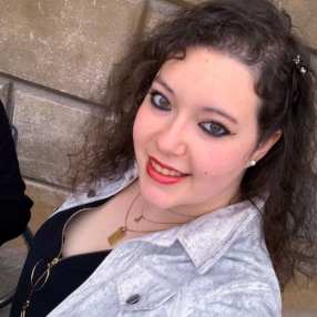 Alice, Babysitter a Firenze