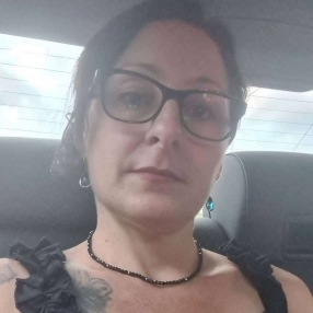 Laura, Babysitter a Rivolta D'adda