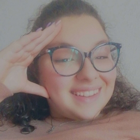 Emilia, Babysitter in Motta Sant'anastasia