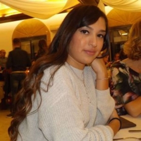 ROSANNA, Babysitter in Castellammare del Golfo