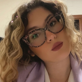 Chiara, Babysitter a Casa Santa