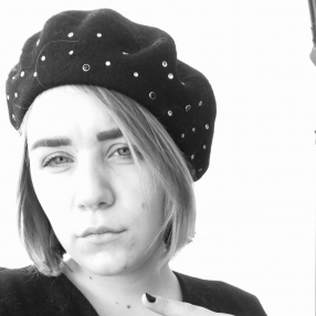Rosalia, Babysitter a Policoro