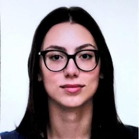 Madalina, Babysitter in Urbania