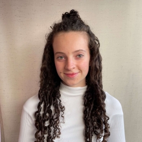 Giulia, Babysitter a San Martino Buon Albergo