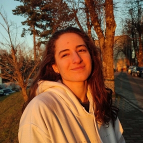 Maria Vittoria, Babysitter a Comune di Perugia