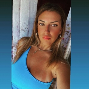 Fabiana, Babysitter a Piossasco