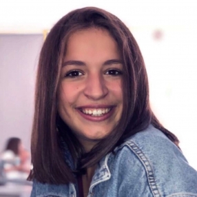 Emma, Babysitter a Provincia di Biella