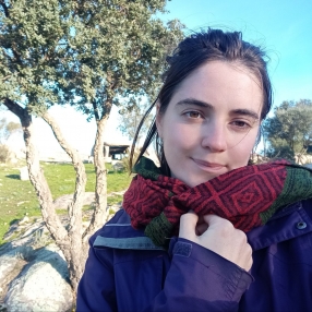 Elena, Babysitter a Alghero