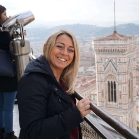 Veronica, Famiglia a Salerno