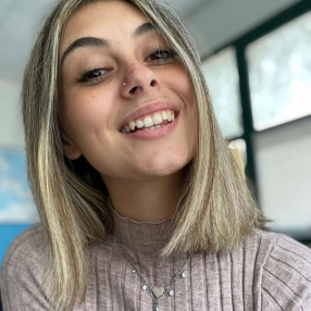 Alessia, Babysitter a Salemi