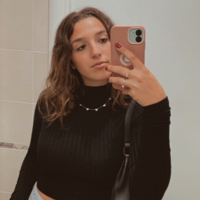Ludovica, Babysitter in Napoli