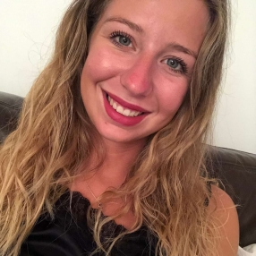 Federica, Babysitter a Roncello