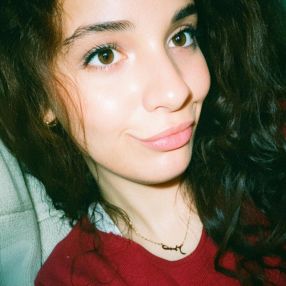 Nour, Babysitter a Casaleone