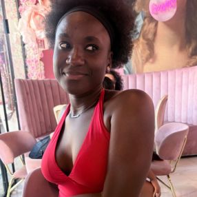 Serena, Babysitter a Campomorone