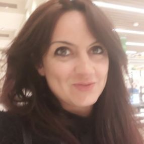 Elisa, Babysitter in Terni
