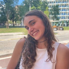 Sophia, Babysitter in Trescore Balneario