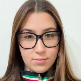 Ilaria, Babysitter a Oria