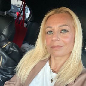 Mara, Babysitter a Città Metropolitana di Bari