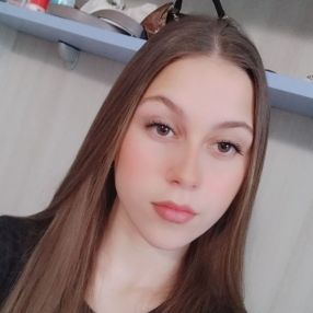 Sindi, Babysitter in Gorla Minore
