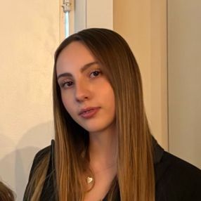 Greta, Babysitter a Veduggio Con Colzano