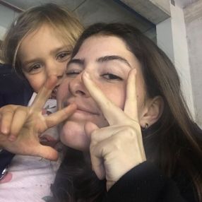 Claudia, Babysitter a Pavia