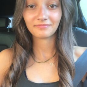 Rebecca, Babysitter a Sant'albano Stura