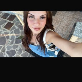 Izabel, Babysitter in Figino Serenza
