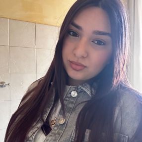 Mery, Babysitter a Cardito