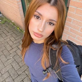 Greta, Babysitter a Stradella