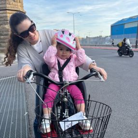 Sara, Famiglia a Livorno