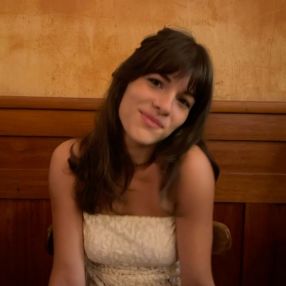 Miriam, Babysitter a Castellanza