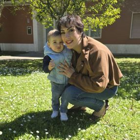 Azzurra, Famiglia a Pescara