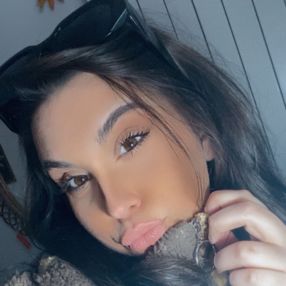 Francesca, Babysitter a Castrignano del Capo