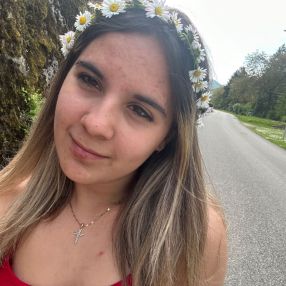 Margot, Babysitter in Ente di decentramento regionale di Udine