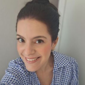 Sara, Famiglia a Gazzada Schianno