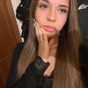 Sofia, Babysitter a Cocquio-Trevisago