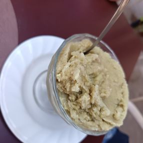 Silvia, Famiglia a Nicosia