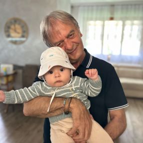 Luca, Famiglia a Alba