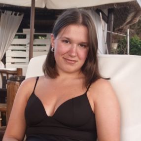 Federica, Babysitter a Alzano Lombardo