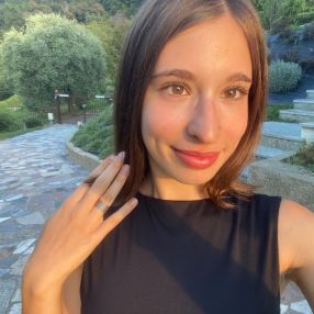 Viola, Babysitter a Calolziocorte