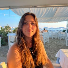 Valentina, Babysitter in Basiglio